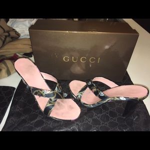 Gucci satin chain heel slides